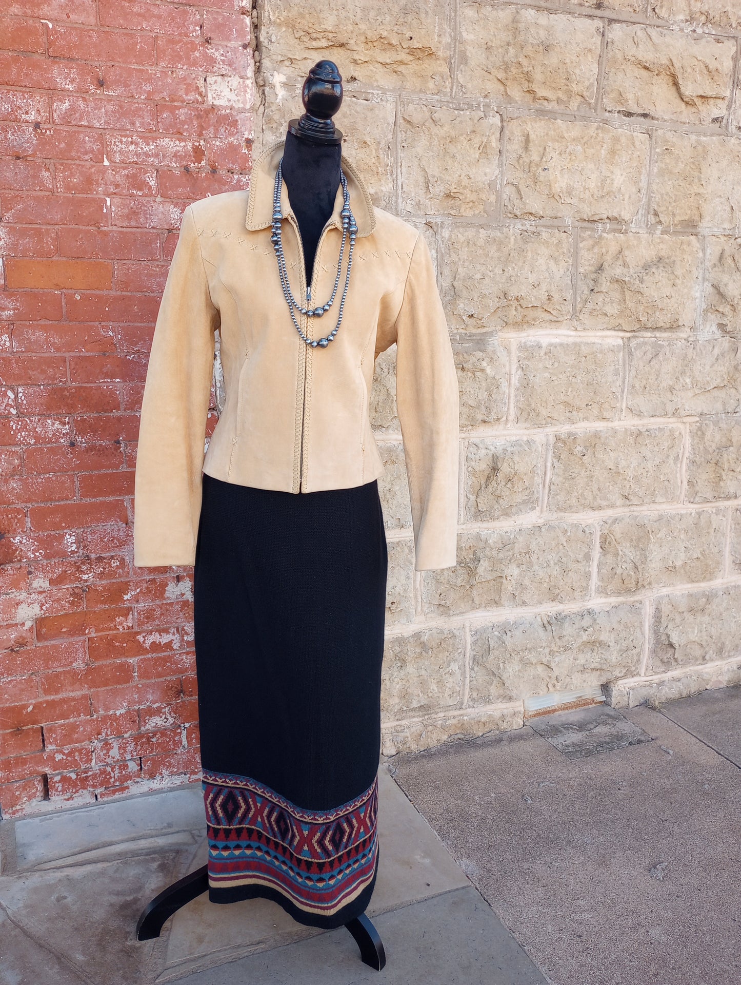 DD Ranchwear woven long skirt Sz Large